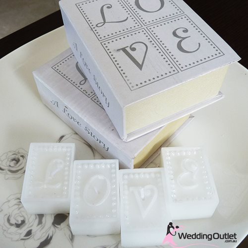 50 x Wedding favours LOVE 4 set Candles in a beautiful gift box