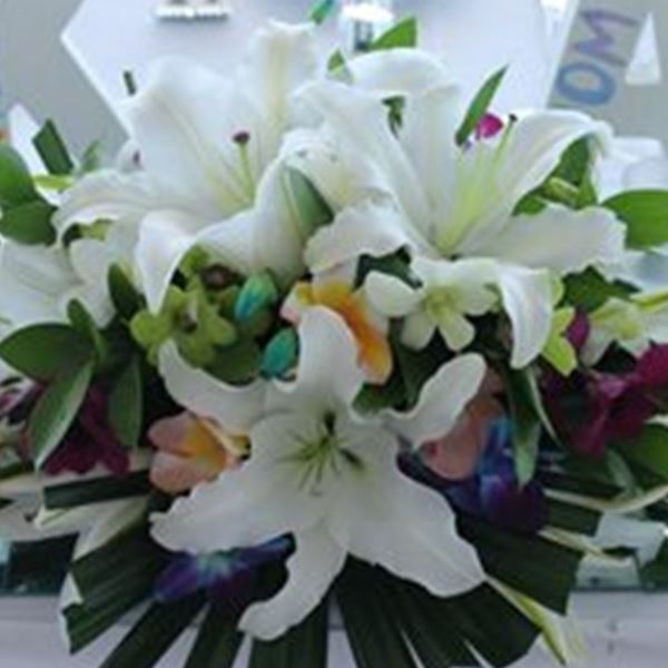 Prestige Flowers | Wedding Flowers Waikiki | Easy Weddings