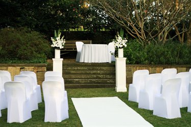 Outdoor Wedding Design | Wedding Decorations Frenchs Forest | Easy Weddings