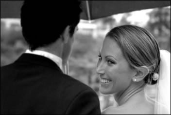 Infini Artistry Wedding Hair And Makeup Kuraby Easy Weddings